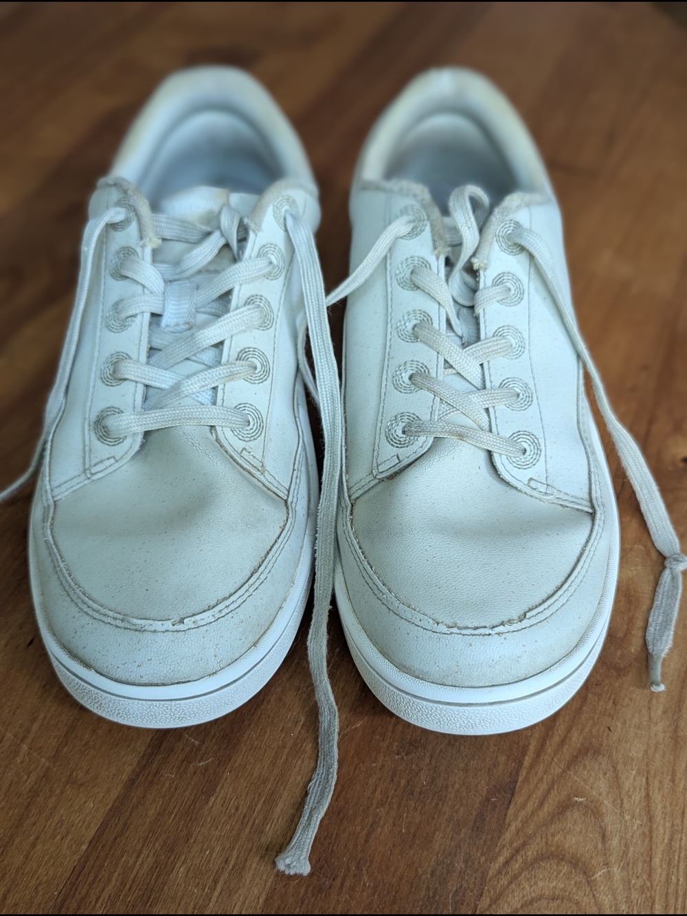Used Allbirds Low top Leather Sneakers Mint Green Size 9Women